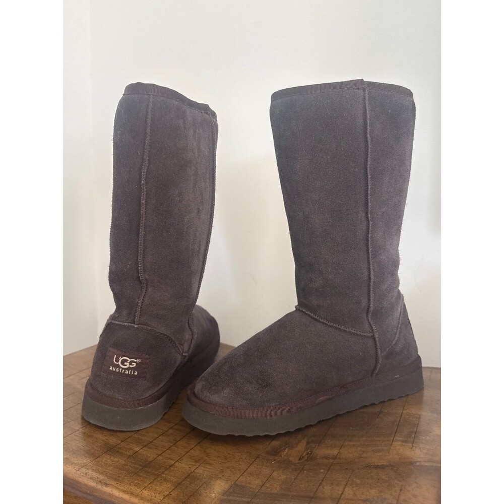 UGG Australia Classic Tall Brown Sheepskin Suede Boots Womens 5